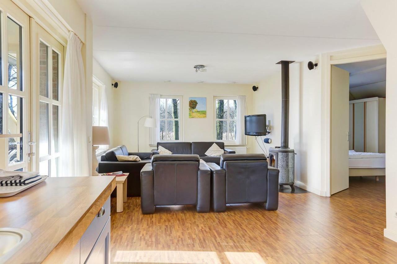 Villapark De Hondsrug Odoorn Zimmer foto
