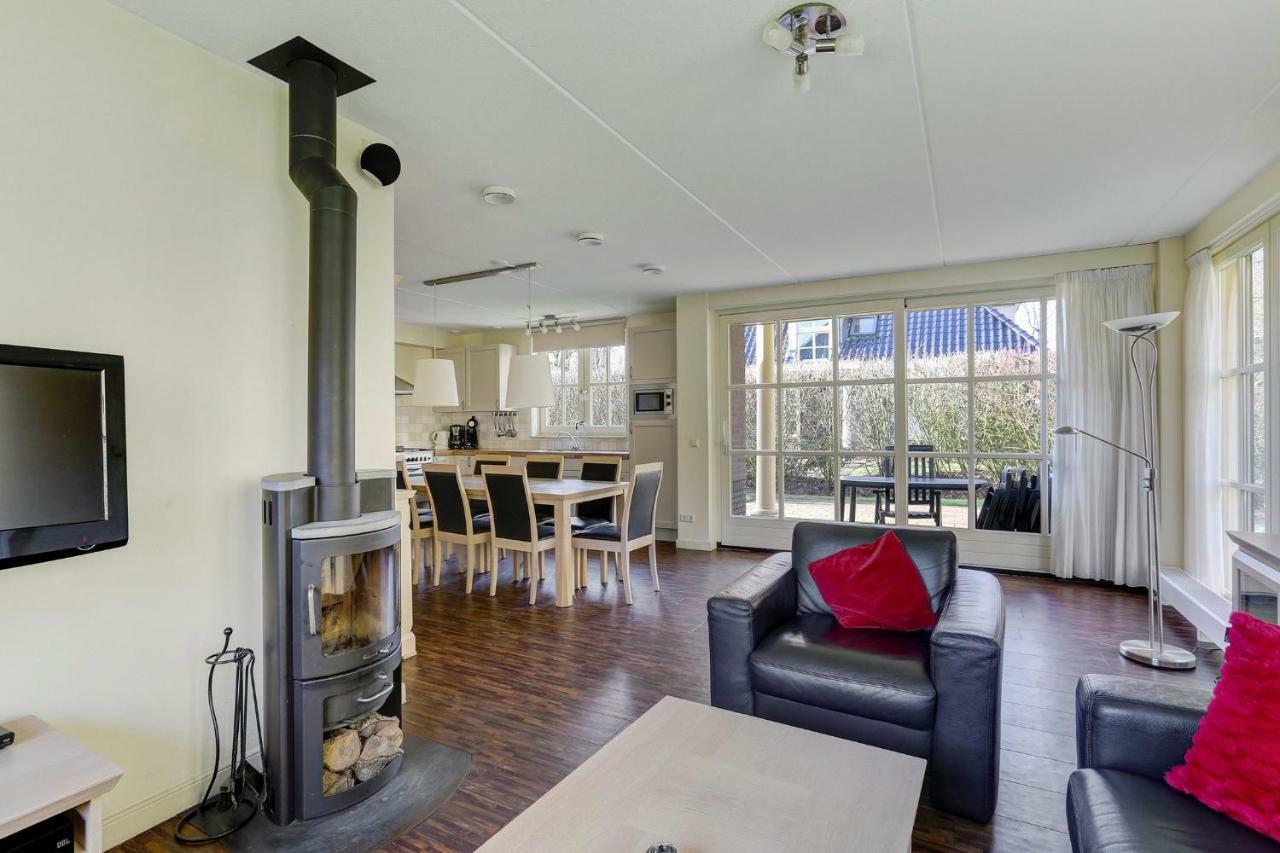Villapark De Hondsrug Odoorn Zimmer foto